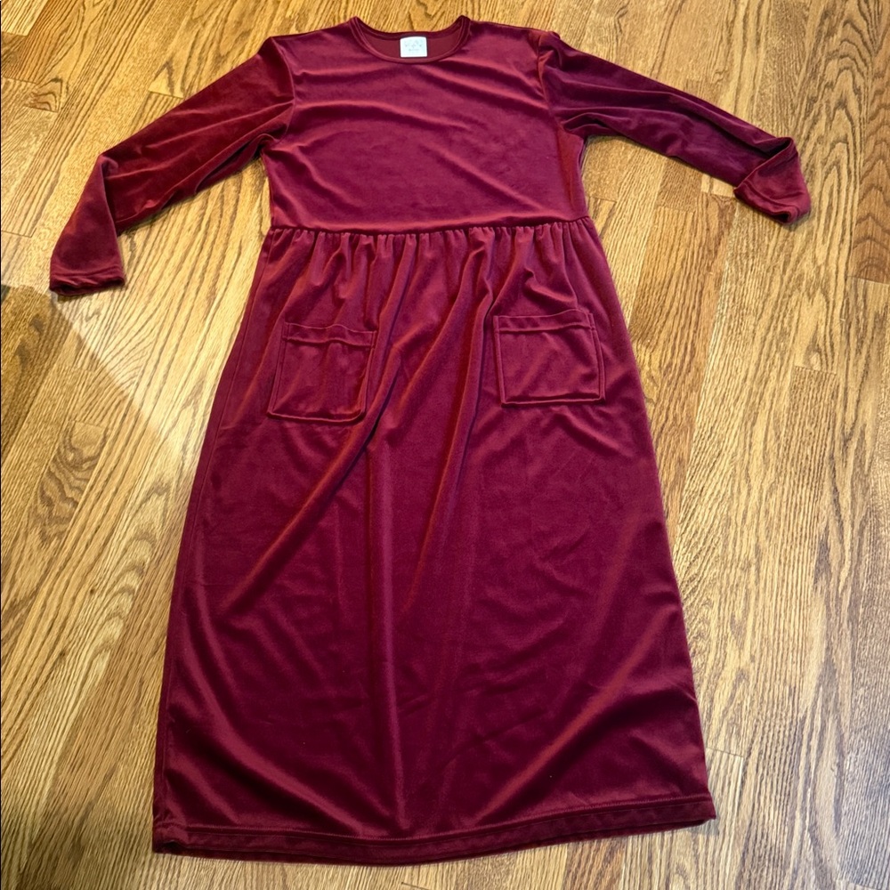 Long sleeve crewneck burgundy velvet dress - Picture 4 of 4